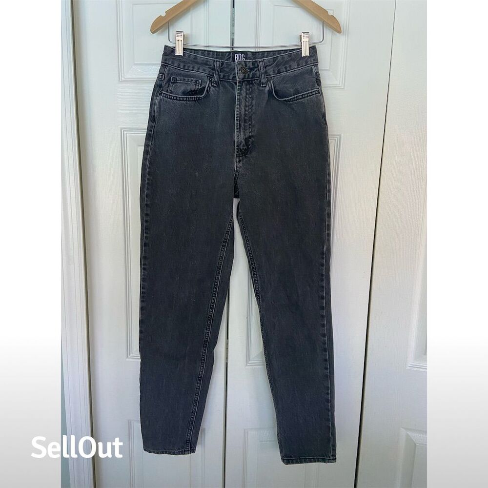 BDG Urban Outfitters Women's High-Rise Mom Jeans Black Size 27
